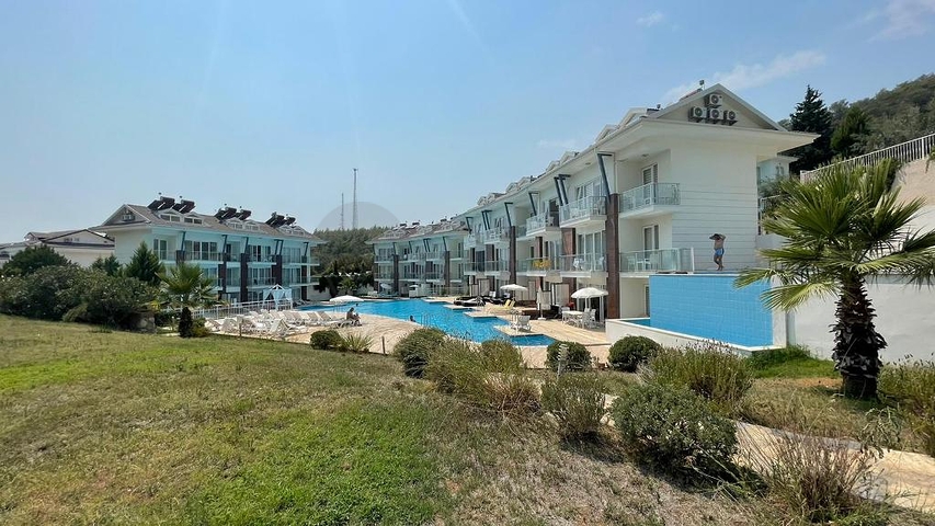 شقق للبيع في فتحية - تصميم 2 غرفة وصالة -ضمن مجمع يضم خدمات .