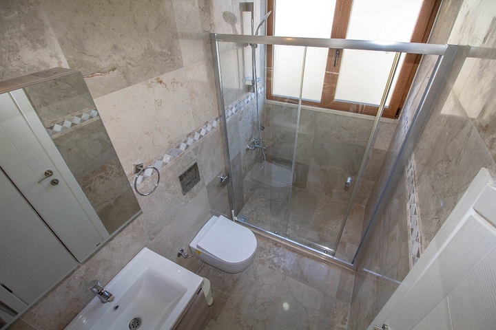 عقارات فتحية -فيلا مستقلة مع مسبح حاص 