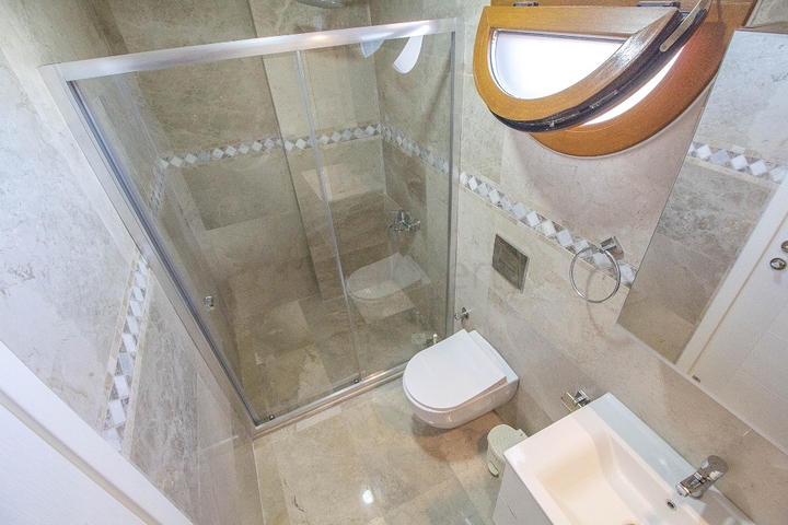 عقارات فتحية -فيلا مستقلة مع مسبح حاص 