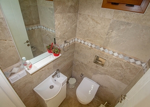 عقارات فتحية -فيلا مستقلة مع مسبح حاص 