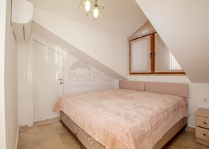 عقارات فتحية -فيلا مستقلة مع مسبح حاص 