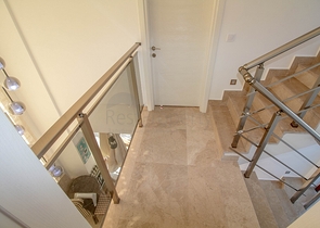 عقارات فتحية -فيلا مستقلة مع مسبح حاص 