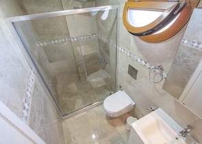 عقارات فتحية -فيلا مستقلة مع مسبح حاص 