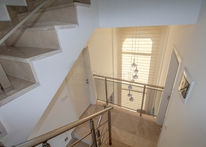 عقارات فتحية -فيلا مستقلة مع مسبح حاص 