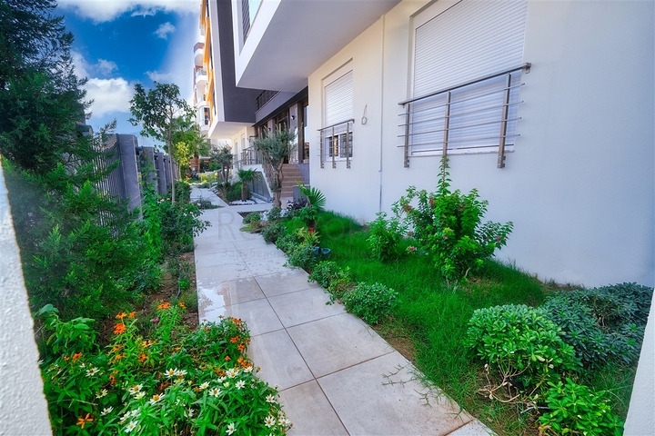 شقق 1 + 1 و 3 + 1 في مجمع جديد في منطقة هورما