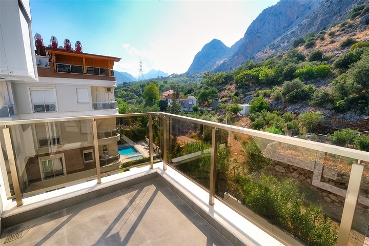 شقق 1 + 1 و 3 + 1 في مجمع جديد في منطقة هورما