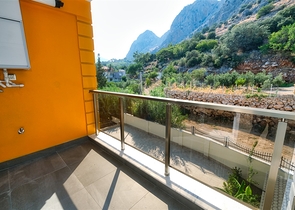 شقق 1 + 1 و 3 + 1 في مجمع جديد في منطقة هورما