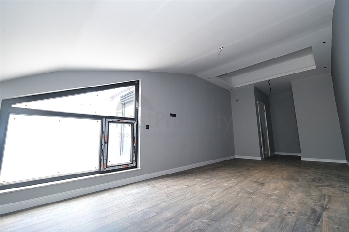 شقق واسعة 2 + 1 ، 3 + 1 ، 4 + 1 في مشروع استثماري في ساريسو أنطاليا