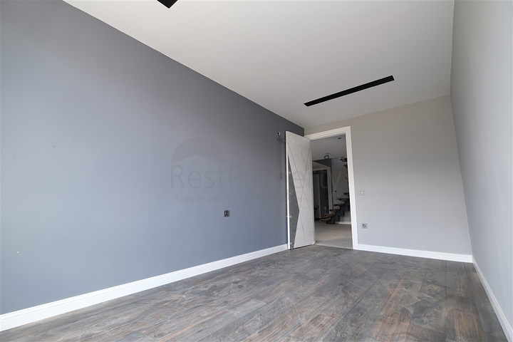 شقق واسعة 2 + 1 ، 3 + 1 ، 4 + 1 في مشروع استثماري في ساريسو أنطاليا