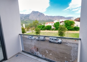 شقق واسعة 2 + 1 ، 3 + 1 ، 4 + 1 في مشروع استثماري في ساريسو أنطاليا