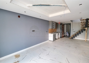 شقق واسعة 2 + 1 ، 3 + 1 ، 4 + 1 في مشروع استثماري في ساريسو أنطاليا