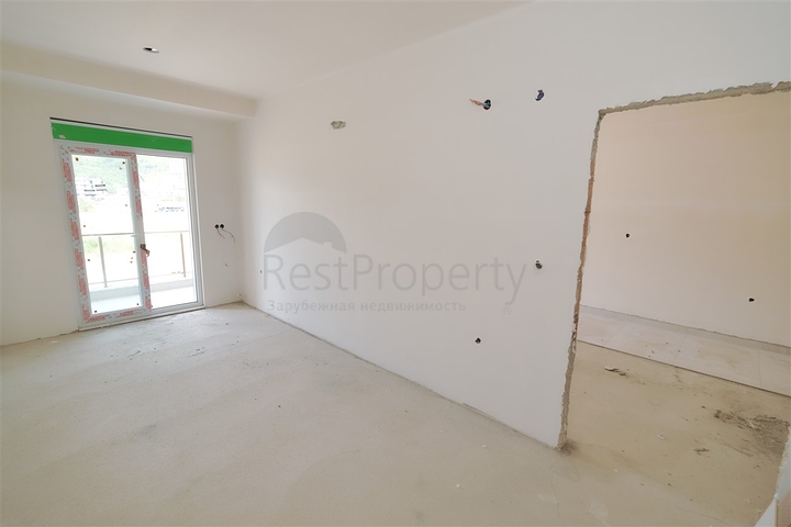 مشروع استثماري في كونيالتي ، ساريسو ، على مسافة قريبة من البحر