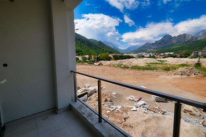 مشروع استثماري في كونيالتي ، ساريسو ، على مسافة قريبة من البحر