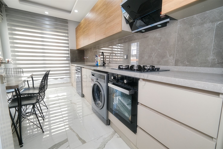 شقة 2 + 1 في منطقة مراد باشا - أنطاليا