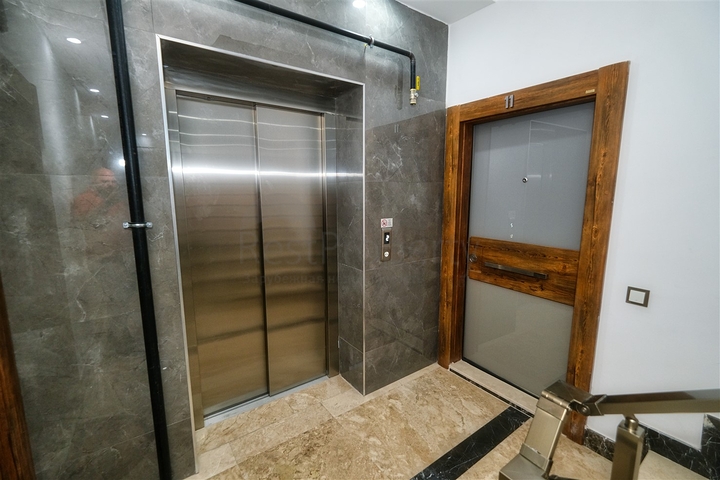 شقة 2 + 1 في منطقة مراد باشا - أنطاليا