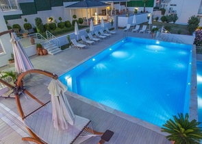 فلل 5 + 1 في منطقة فتحية 