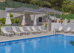 فلل 5 + 1 في منطقة فتحية 