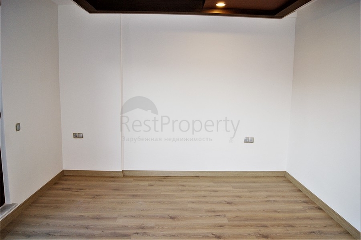 فلل 3 + 2 و 4 + 2 في مجمع في اونجالي انطاليا