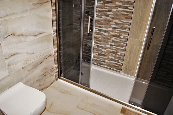 فلل 3 + 2 و 4 + 2 في مجمع في اونجالي انطاليا