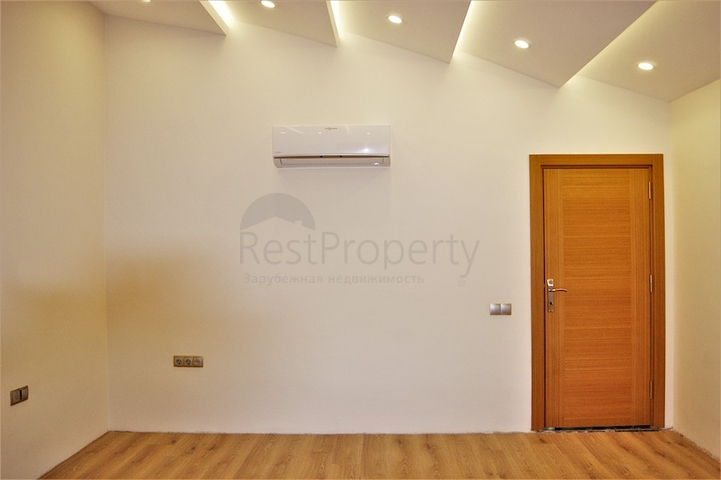 فلل 3 + 2 و 4 + 2 في مجمع في اونجالي انطاليا