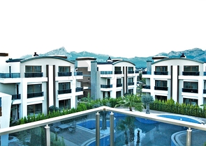 فلل 3 + 2 و 4 + 2 في مجمع في اونجالي انطاليا