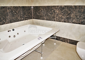 فلل 3 + 2 و 4 + 2 في مجمع في اونجالي انطاليا