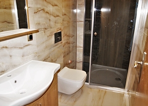 فلل 3 + 2 و 4 + 2 في مجمع في اونجالي انطاليا