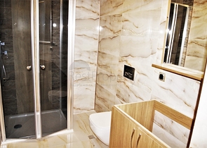 فلل 3 + 2 و 4 + 2 في مجمع في اونجالي انطاليا