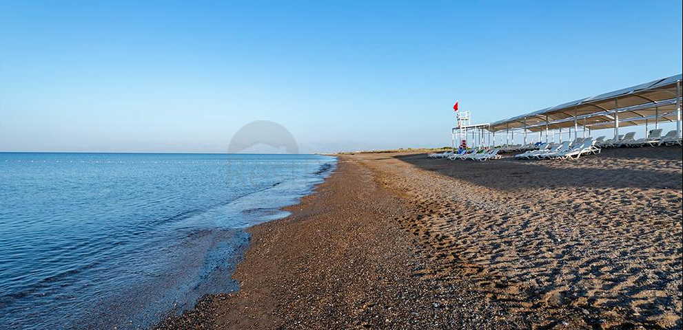 فيلا 3 + 1 مع أثاث في مجمع فندقي في بيليك أنطاليا