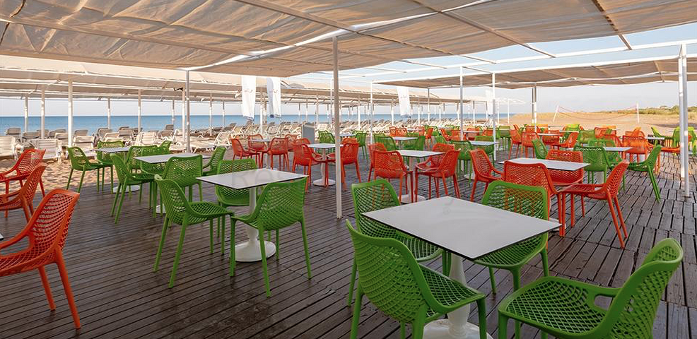 فيلا 3 + 1 مع أثاث في مجمع فندقي في بيليك أنطاليا