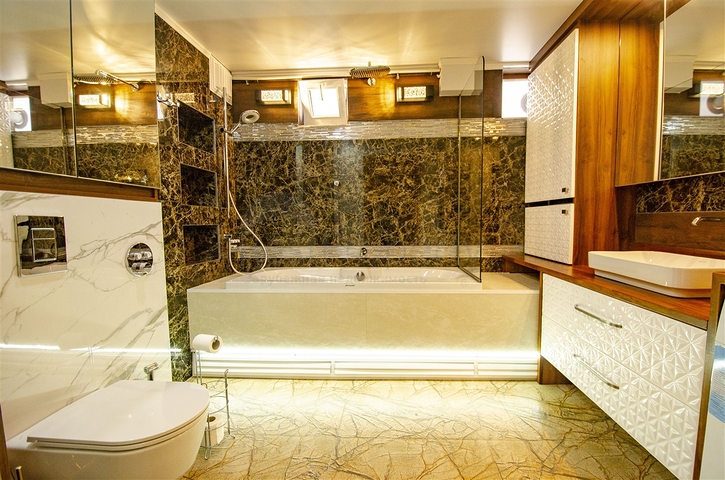 بنتهاوس 3 + 1 مفروشة 3 دقائق سيرا على الأقدام إلى البحر في أنطاليا