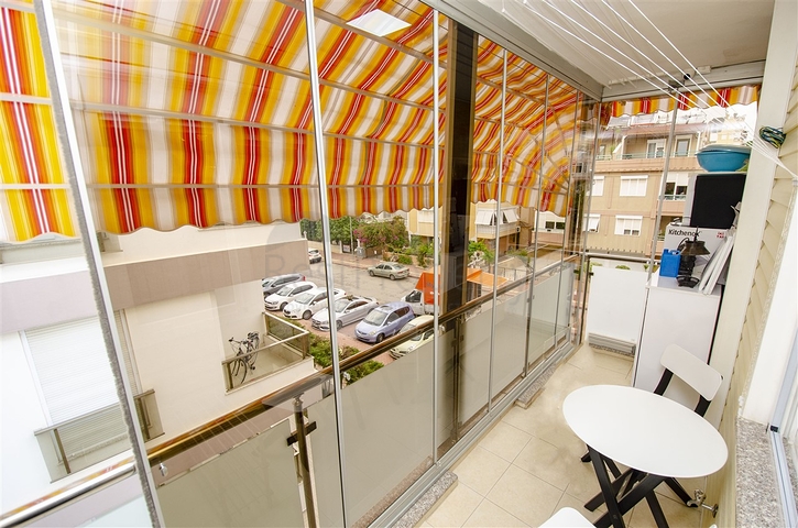 بنتهاوس 3 + 1 مفروشة 3 دقائق سيرا على الأقدام إلى البحر في أنطاليا