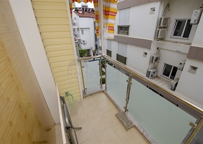 بنتهاوس 3 + 1 مفروشة 3 دقائق سيرا على الأقدام إلى البحر في أنطاليا