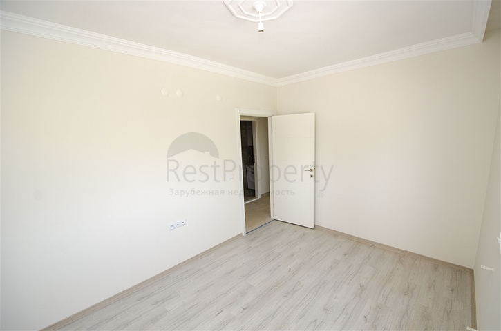 شقق 2 + 1 ، 3 + 1 في مجمع جاهز في كيبيز أنطاليا