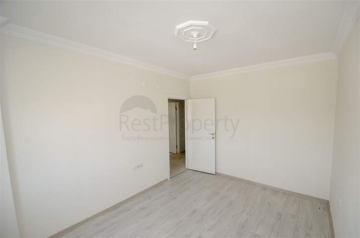 شقق 2 + 1 ، 3 + 1 في مجمع جاهز في كيبيز أنطاليا