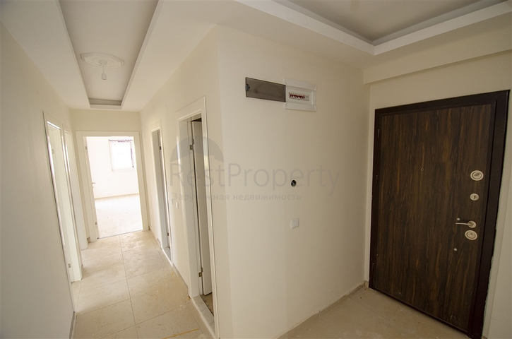 شقق 2 + 1 ، 3 + 1 في مجمع جاهز في كيبيز أنطاليا