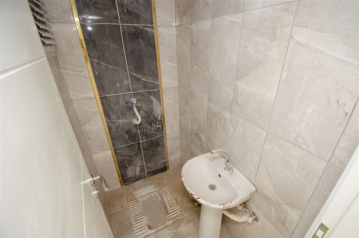 شقق 2 + 1 ، 3 + 1 في مجمع جاهز في كيبيز أنطاليا