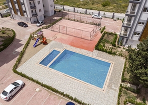 شقق 2 + 1 ، 3 + 1 في مجمع جاهز في كيبيز أنطاليا