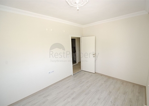 شقق 2 + 1 ، 3 + 1 في مجمع جاهز في كيبيز أنطاليا