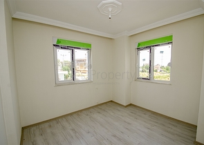 شقق 2 + 1 ، 3 + 1 في مجمع جاهز في كيبيز أنطاليا