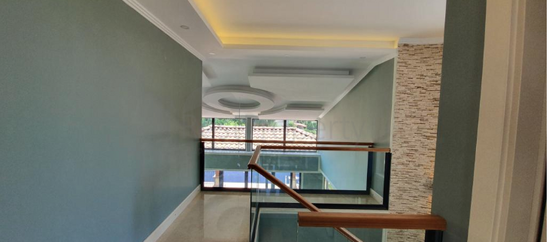 فيلا منفصلة 3 + 1 مع حمام سباحة في كيريش كيمير