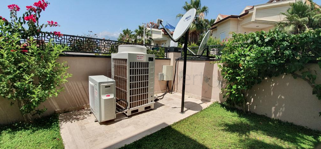 فيلا منفصلة 3 + 1 مع حمام سباحة في كيريش كيمير