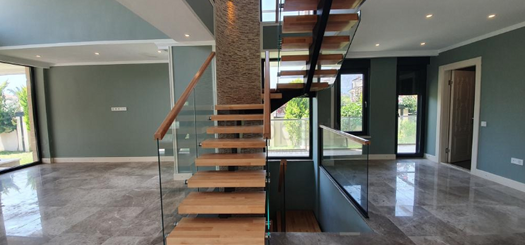 فيلا منفصلة 3 + 1 مع حمام سباحة في كيريش كيمير