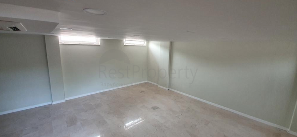 فيلا منفصلة 3 + 1 مع حمام سباحة في كيريش كيمير