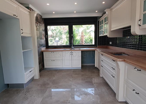 فيلا منفصلة 3 + 1 مع حمام سباحة في كيريش كيمير