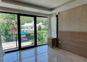 فيلا منفصلة 3 + 1 مع حمام سباحة في كيريش كيمير