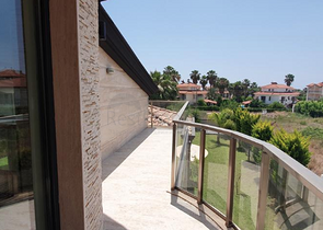 فيلا منفصلة 3 + 1 مع حمام سباحة في كيريش كيمير