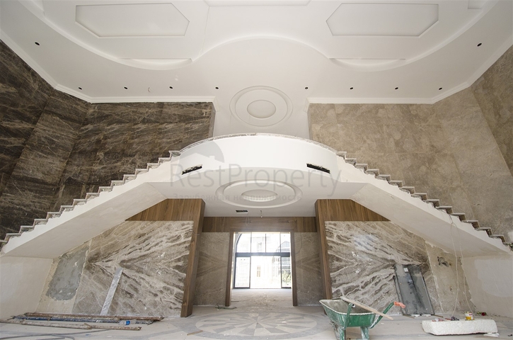 مجمع راقى من الفلل في دوشمالتي أنطاليا