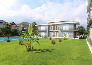 شقق 2 + 1 في مجمع جديد في كاميوفا كيمير 800 متر من البحر