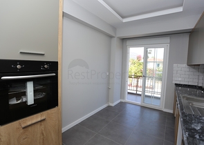 شقق 2 + 1 في مجمع جديد في كاميوفا كيمير 800 متر من البحر